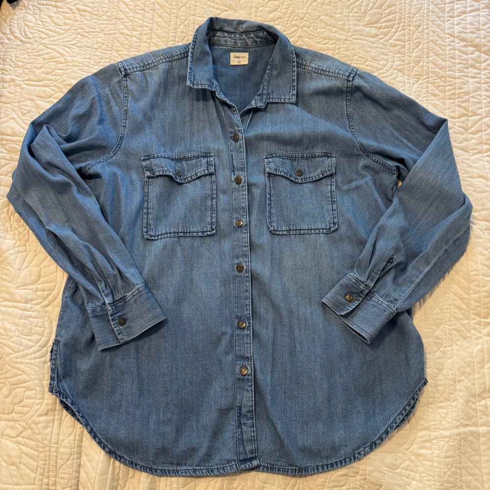GAP Classic Blue Denim Shirt